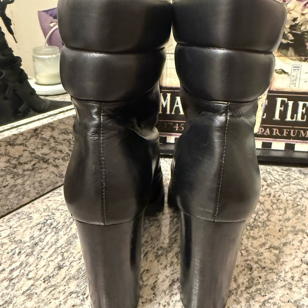 Stuart Weitzman Cyler Ankle Boots – Black Leather - Picture 2 of 5